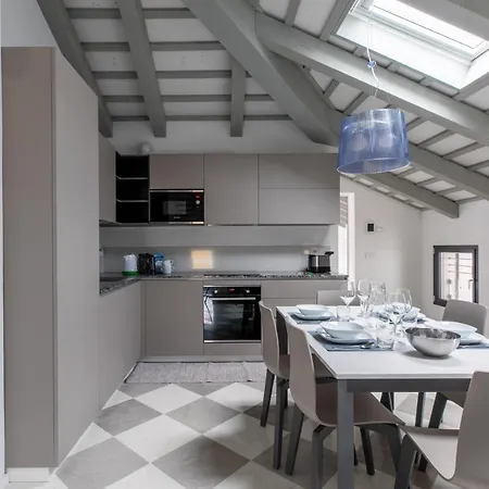 Corte Alle Mura - Mansarda Lux *