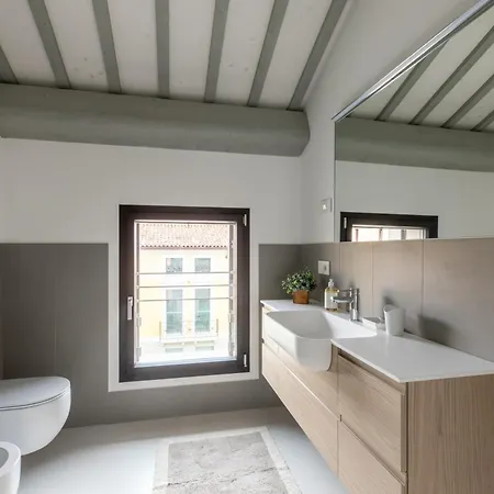 Corte Alle Mura - Mansarda Lux Apartment *